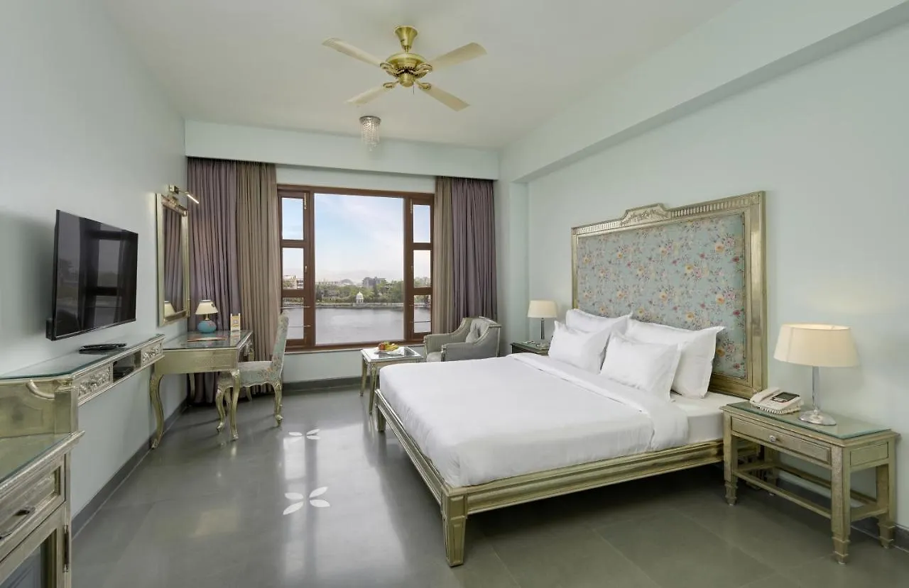 Brahma Niwas - Best Lake View Hotel In Udaipur