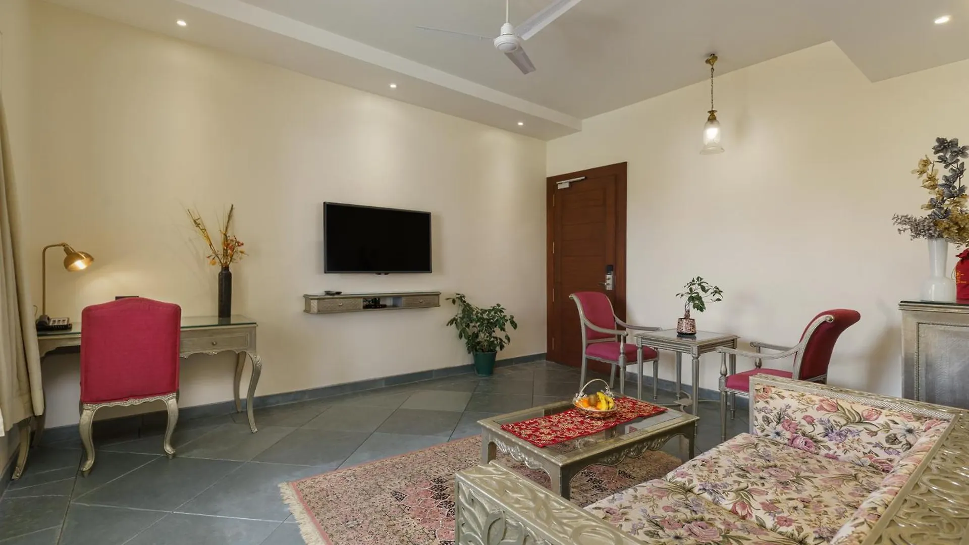 Brahma Niwas - Best Lake View Hotel In Udaipur India