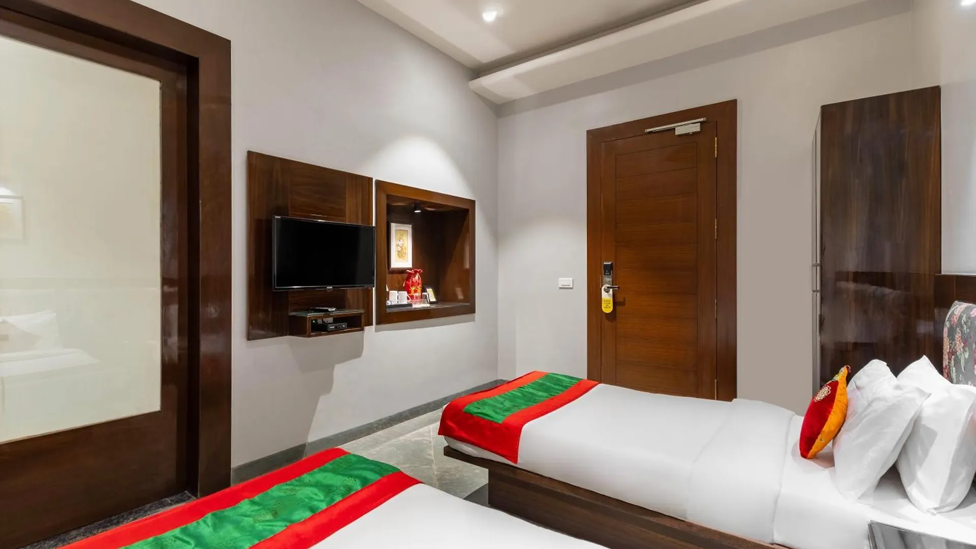 Brahma Niwas - Best Lake View Hotel In Udaipur
